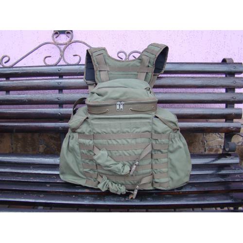Армейский десантный тактический военно-полевой рюкзак.
