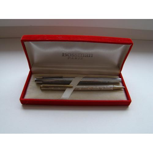 Ручки чернильная и шариковая из СССР, футляр Франция.