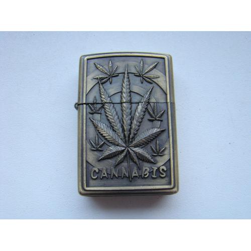 Бензиновая Зажигалка Kantai Cannabis JT2 2001 г.