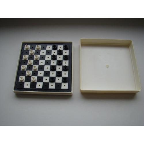 Дорожные карманные шашки Ленинград из СССР.