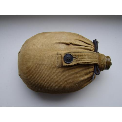 Фляга армейская с чехлом на ремень ВС СССР.