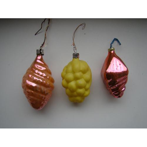 Новогодние елочные игрушки Виноград и другие, 3 шт. из СССР.