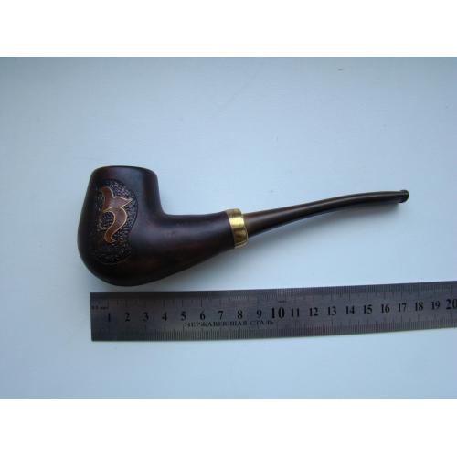 Курительная трубка ручной работы.