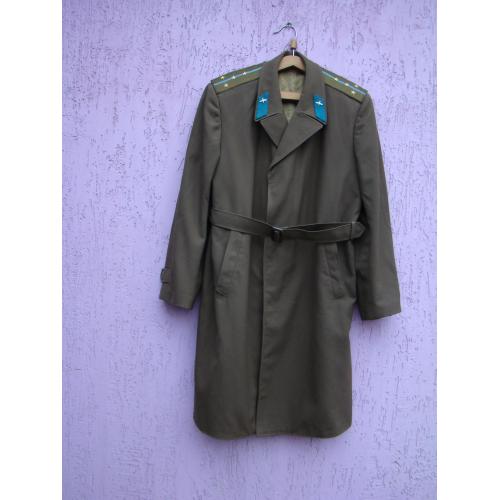 Офицерский плащ капитана ВВС СССР.