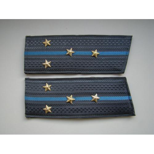 Погоны на парадную шинель капитана ИАС ВВС ВДВ СССР.