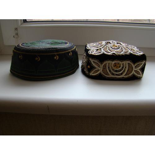 Тюбетейка 2 шт., праздничная и повседневная времен СССР. 