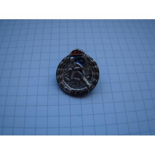 Наградной спортивный знак Пионерская организация им. Эрнста Тельмана ГДР 1962 г., тяж.мет.