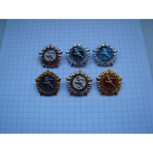  Значки ГТО 6 шт., отличник и 1, 2, 3, 4, 5 ст., полный комплект.