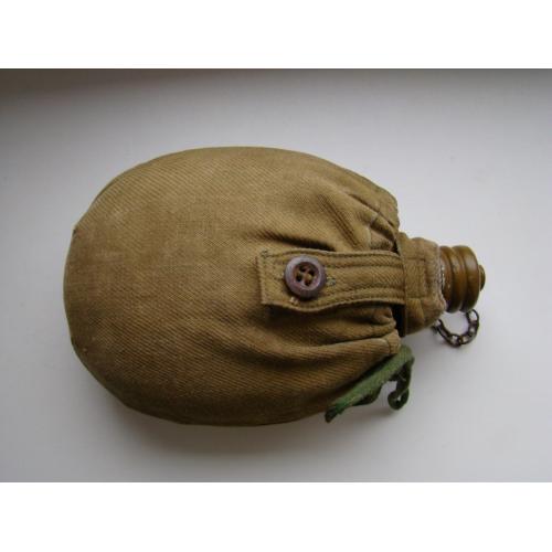 Фляга армейская с чехлом на ремень ВС СССР.