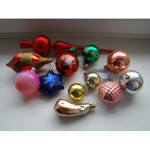 Елочные игрушки 11 шт. + навершие.