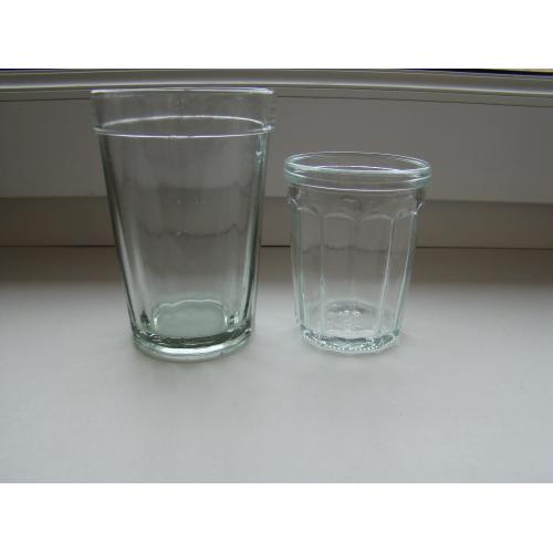 Стаканы 100 и 200 мл из СССР.