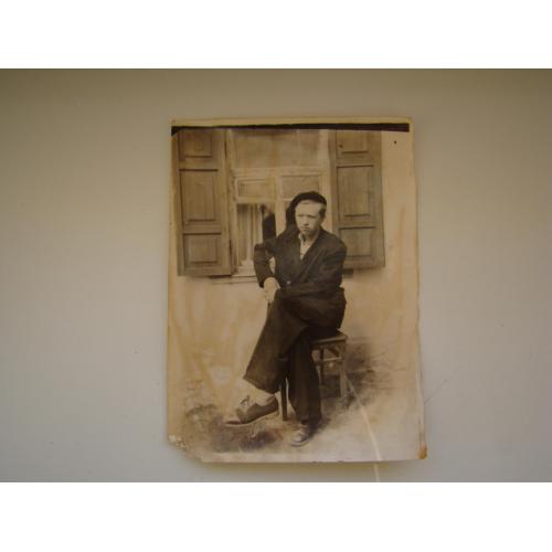 Старое фото стиляга.