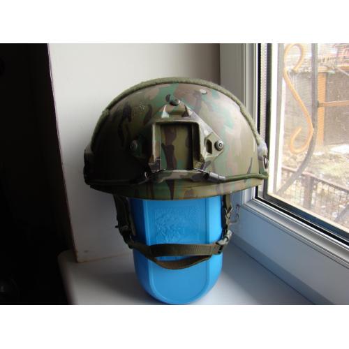 Балистическая каска шлем FAST в расцветке МТР.