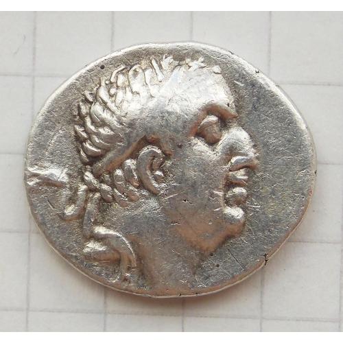 Царі Каппадокії. Аріобарзан I Філоромей (96-63 рр. до н. е.). Євсевея. Драхма.