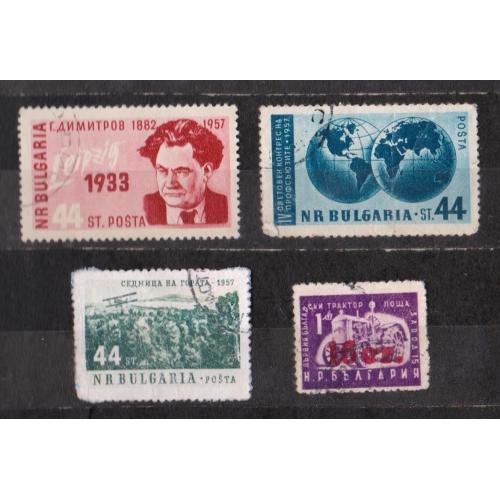 БОЛГАРІЯ = марки 1957 р. = збірний лот = гаш.  = 4 шт. \\