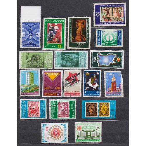 БОЛГАРІЯ = марки 1977,  1979, 1980, 1981, 1982 р. = гаш. = 18 шт. \\