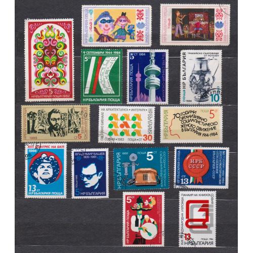 БОЛГАРІЯ = марки 1982, 1983, 1984, 1986 р. = гаш. = 15 шт. \\
