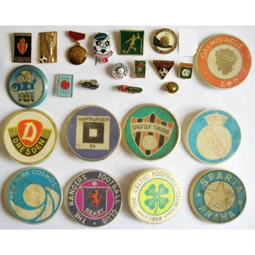 ФУТБОЛ на значках = 24 шт.