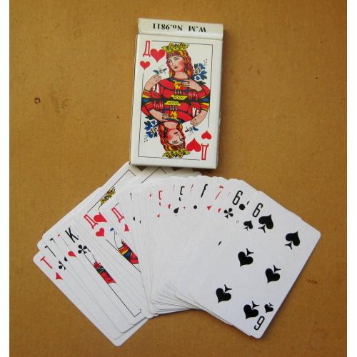 Карти гральні з пластиковим покриттям - 36 шт. = нові  \\