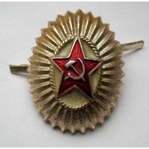 Кокарда офіцерська = Радянська армія =клеймо КХИ - Казаковское предприятие художественных изделий 