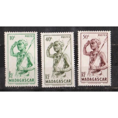 ТУБІЛЬЦІ  = 1946 р. = Французькі колонії - МАДАГАСКАР = негаш. \\