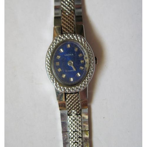Жіночий годинник /часы/ з браслетом  - ЧАЙКА = механіка = СРСР \\