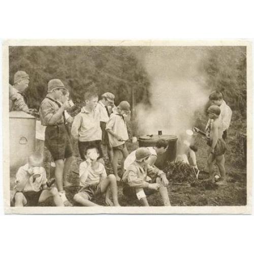 Ужин в пионеротряде Изогиз №10 1931 Почта Ново-Пятигорск СССР Пропаганда Скаут Кулинария