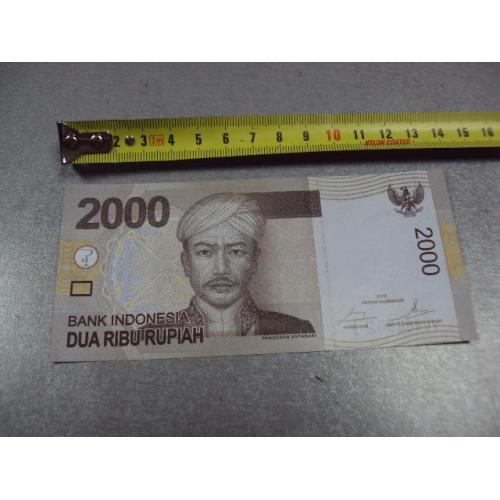 банкнота индонезия 2000 рупий 2015 №617