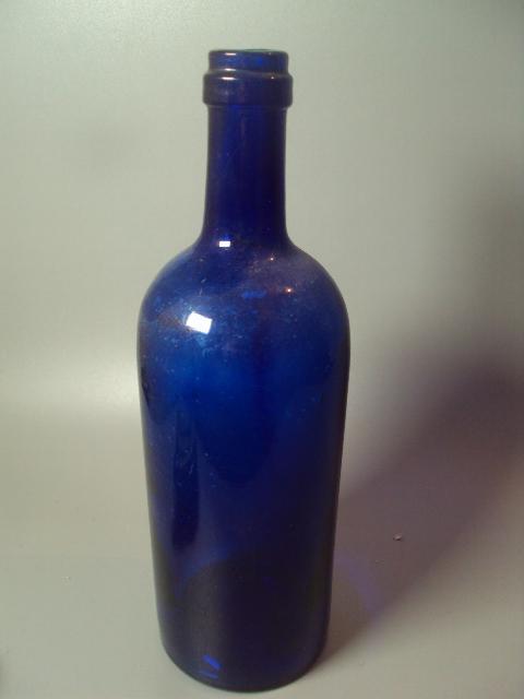 бутылка синяя дореволюционная авторская Кобяк высота 21 см (№ 731)
