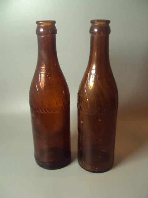 бутылка пивная старая ГК МБЗ (№ 230 и 723) высота 22 см 0,3 л лот 2 шт №10126 