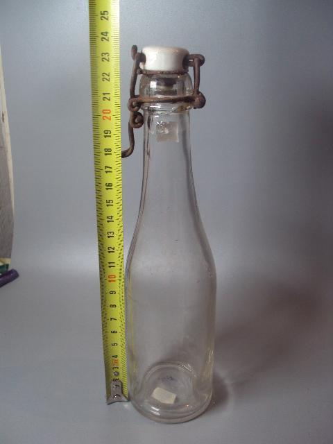 бутылка с фарфоровой пробкой высота 23,5 см (№ 306)