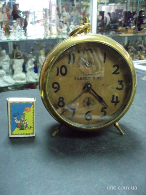 часы настольные будильник gilbert nine (№ 1071)