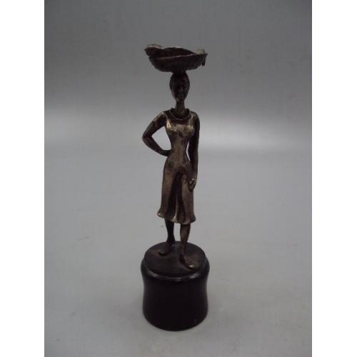 Фигура на подставке статуэтка девушка африканка женщина с корзиной и рыбой серебро 925 проба №14277