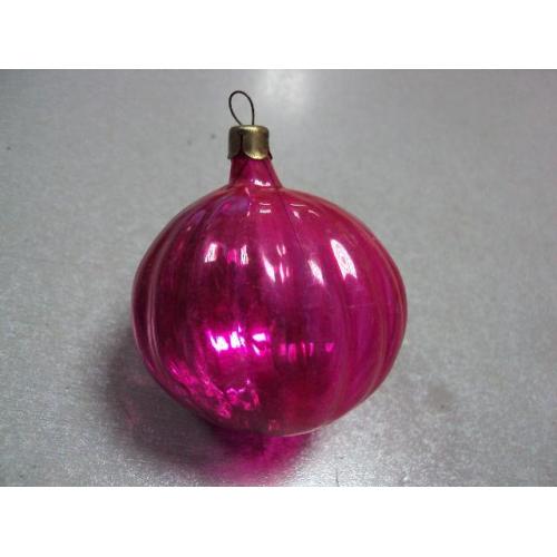 Елочная игрушка подвесная шар малиновый с рефлением прозрачный стекло ссср длина 6,2 см №13183