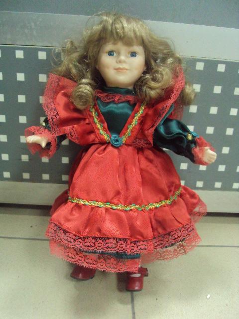 фарфоровая кукла в красном платье 30 см №2936
