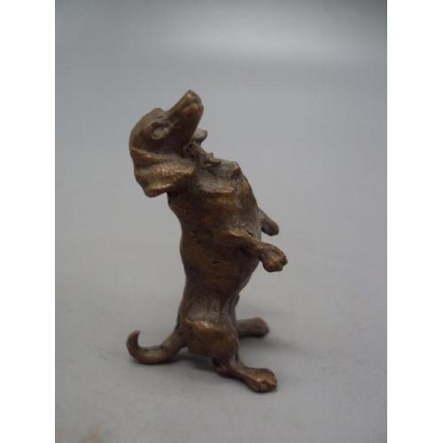 Фигура бронза миниатюра статуэтка собака Такса на задних лапах собачка вес 35,07 г 4,4 см №13855