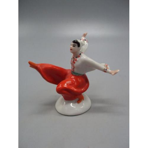 Фигура фарфор статуэтка миниатюра Барановка гопак танец танцор высота 6,1 см под реставрацию №18