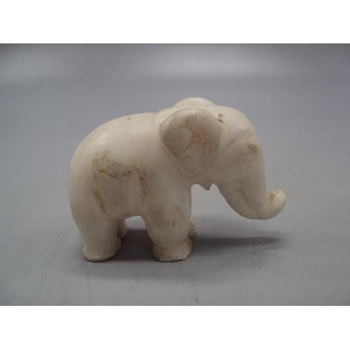 Фигура камень статуэтка слон слоник миниатюра слоненок белый высота 3,8 см, длина 6 см №11486