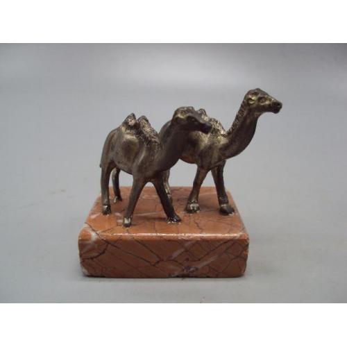 Фигура на подставке статуэтка верблюды серебро вес 151 г (чистый вес 66,56 г) размер 5,6х4х5,2см №12