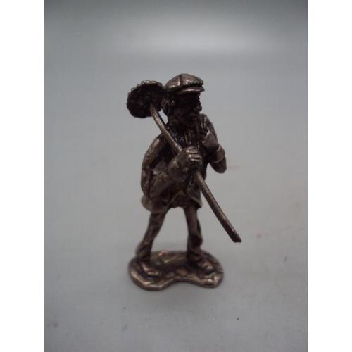 Фигура миниатюра статуэтка мужчина трубочист серебро вес 32,61 г высота 4,8 см №14434