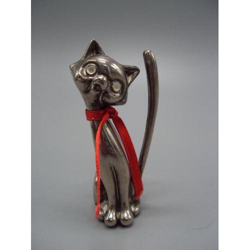 Фигура миниатюра статуэтка кот с бантиком металл Европа кошка с бантом высота 7,3 см №15044