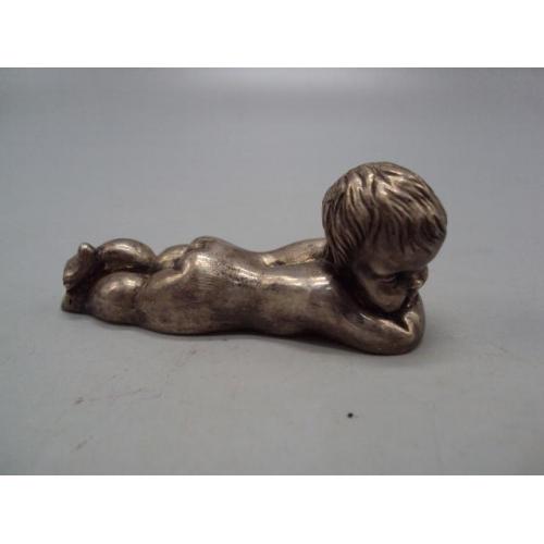Фигура миниатюра статуэтка ребенок лежит мальчик серебро 925 проба вес 85,51 г размер 3,5х8,2 см №6