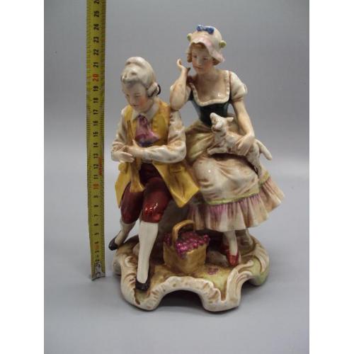 Фигура фарфор статуэтка Германия пастушка и музыкант кавалер и дама с ягненком высота 24 см №13814