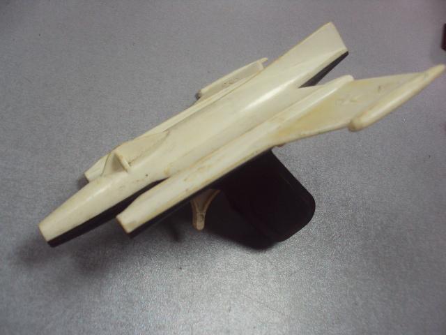 игрушка пистолет самолет ракетница