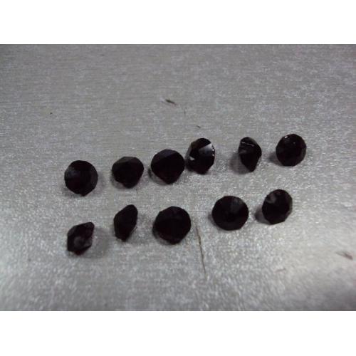 Камень гранат темно-малиново-красный круглый для ювелирных изделий вес 1,8 г лот 11шт 5х6,5мм №13281