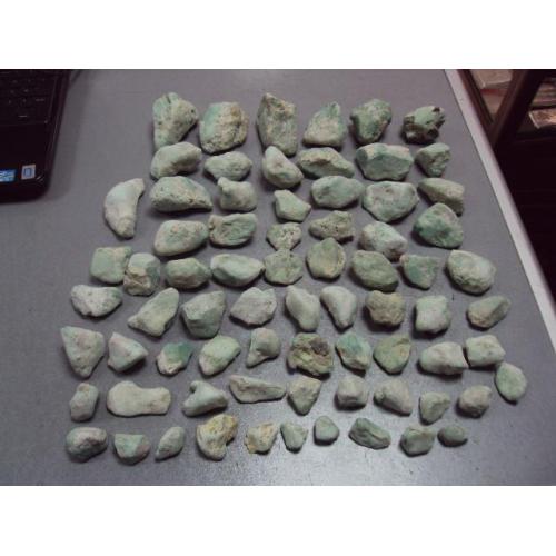 Камни минералы Варисцит необработанный вес 2 кг 708 грамм лот №11837