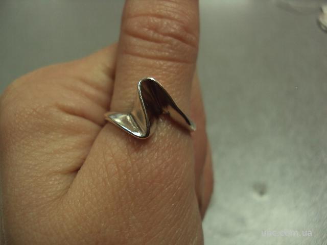 кольцо женское серебро 2,59 г 925" украина 17 размер №15078