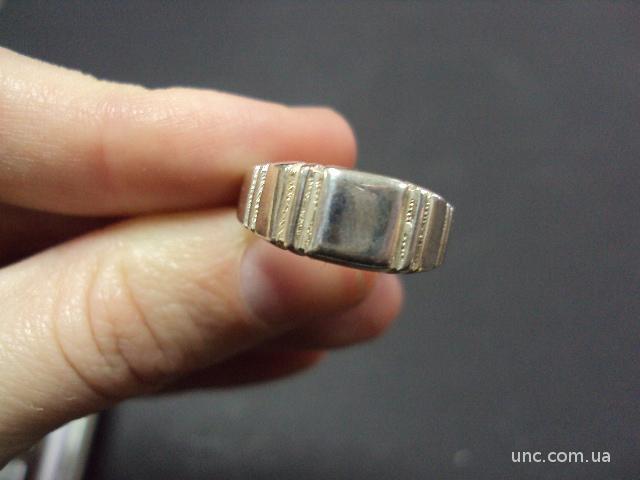 кольцо печатка печать серебро вес 2.89 г 17 размер №15106