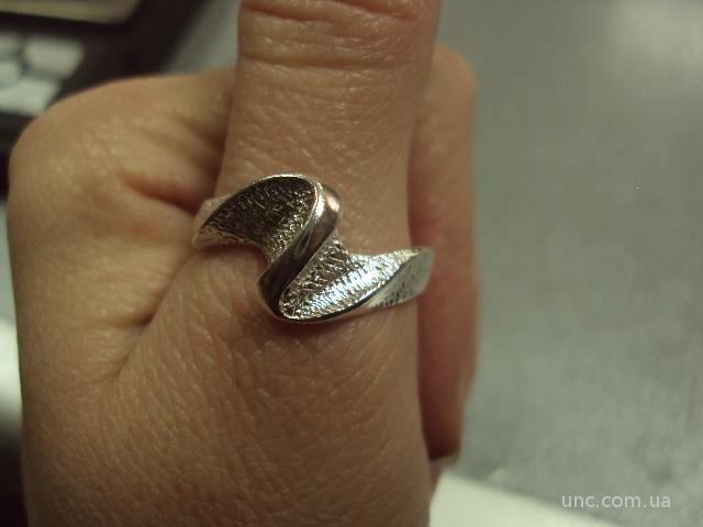 кольцо женское серебро 3,21 г 925" украина 19 размер №15097
