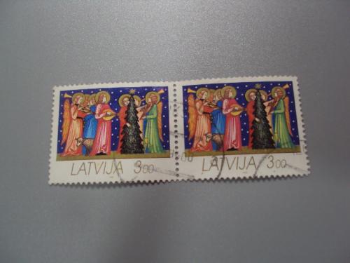 марки сцепка Латвия 1992 рождество религия живопись гаш №2058